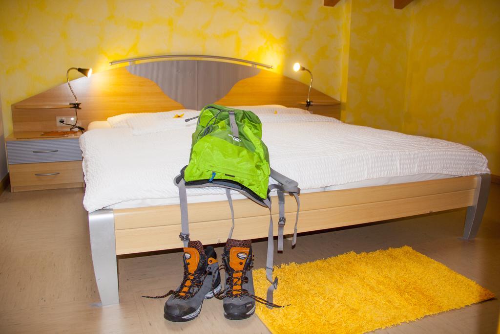 Gastreinhof Мелтина Екстериор снимка